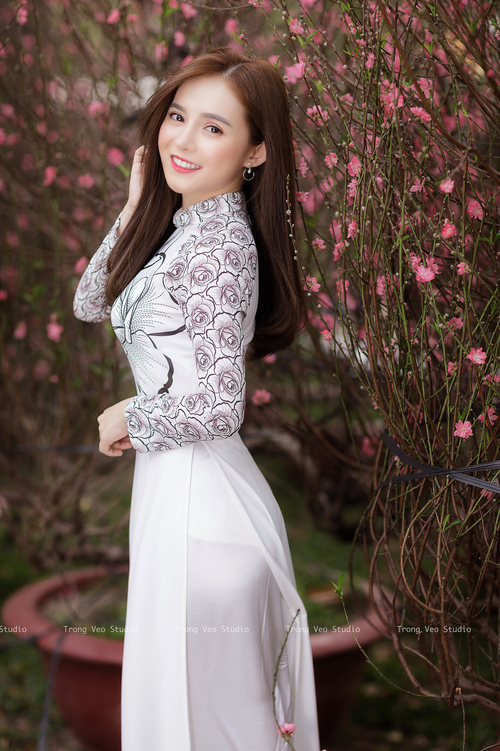 “青春奇迹”青少年篮球纪录片在全国核心媒体播出，弘扬拼搏精神